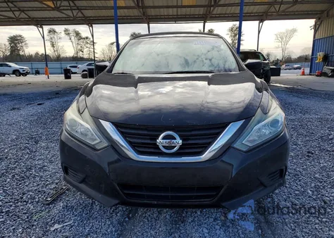 2017 Nissan Altima 2.5 z USA, uszkodzony, nr VIN 1N4AL3APXHN312758